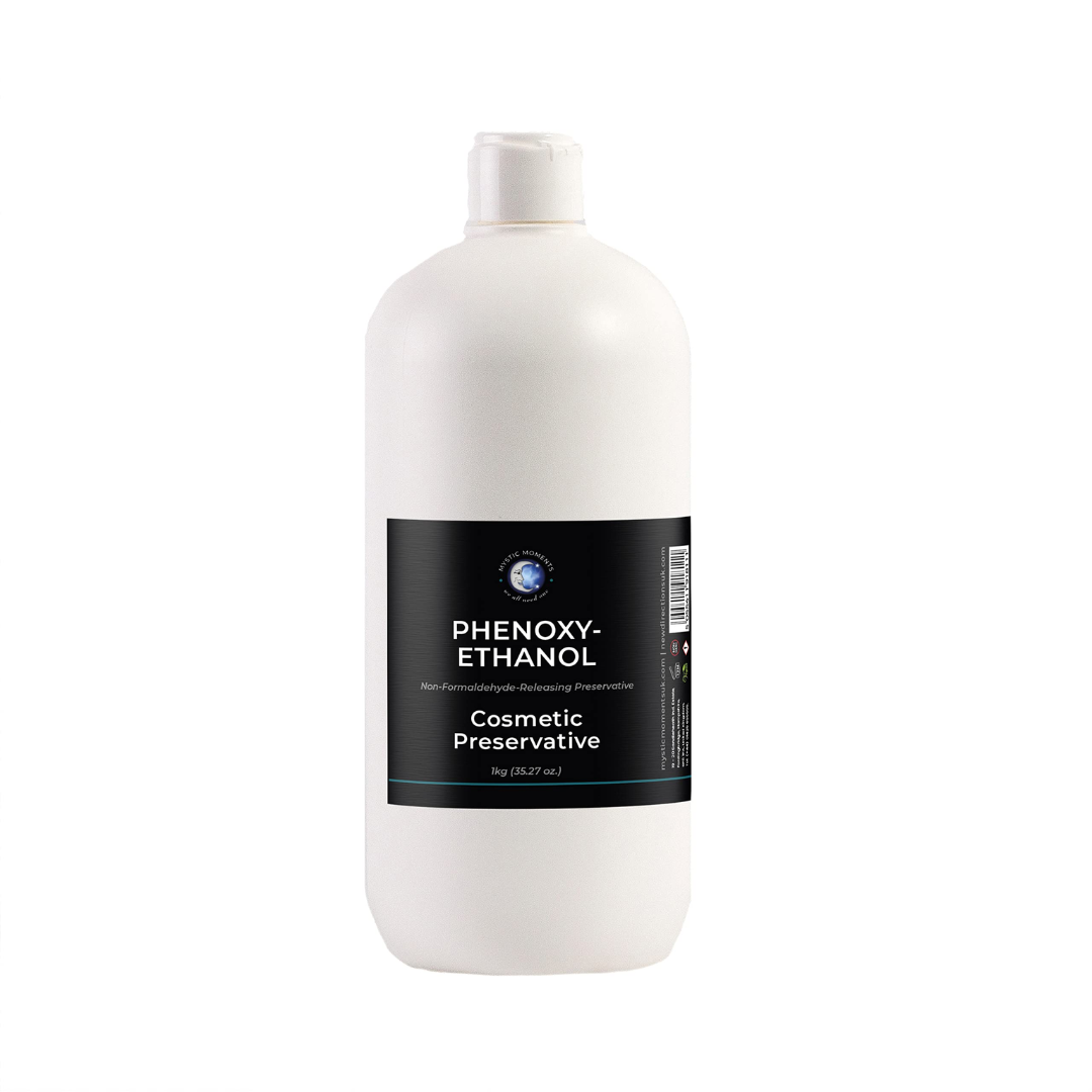 Le phénoxyéthanol est un conservateur polyvalent utilisé dans les industries cosmétique, pharmaceutique et chimique pour empêcher la prolifération microbienne. Son action bactéricide ciblée agit principalement contre les bactéries Gram-négatives, et il est souvent combiné à d’autres conservateurs pour une protection à large spectre. Chez BS Gros, nous vous proposons du phénoxyéthanol de haute qualité, conforme aux réglementations en vigueur, pour garantir la sécurité et la longévité de vos formulations.