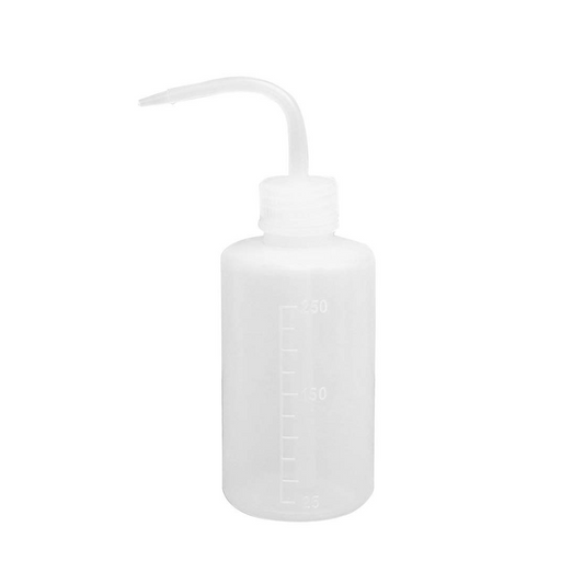 Pissette de laboratoire 250 ml avec graduation visible – bouteille souple pour dosage précis par BS Gros